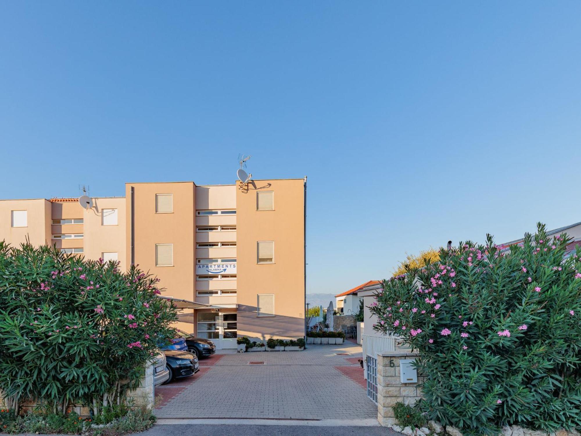Apartment Mlasina-4 By Interhome نين المظهر الخارجي الصورة