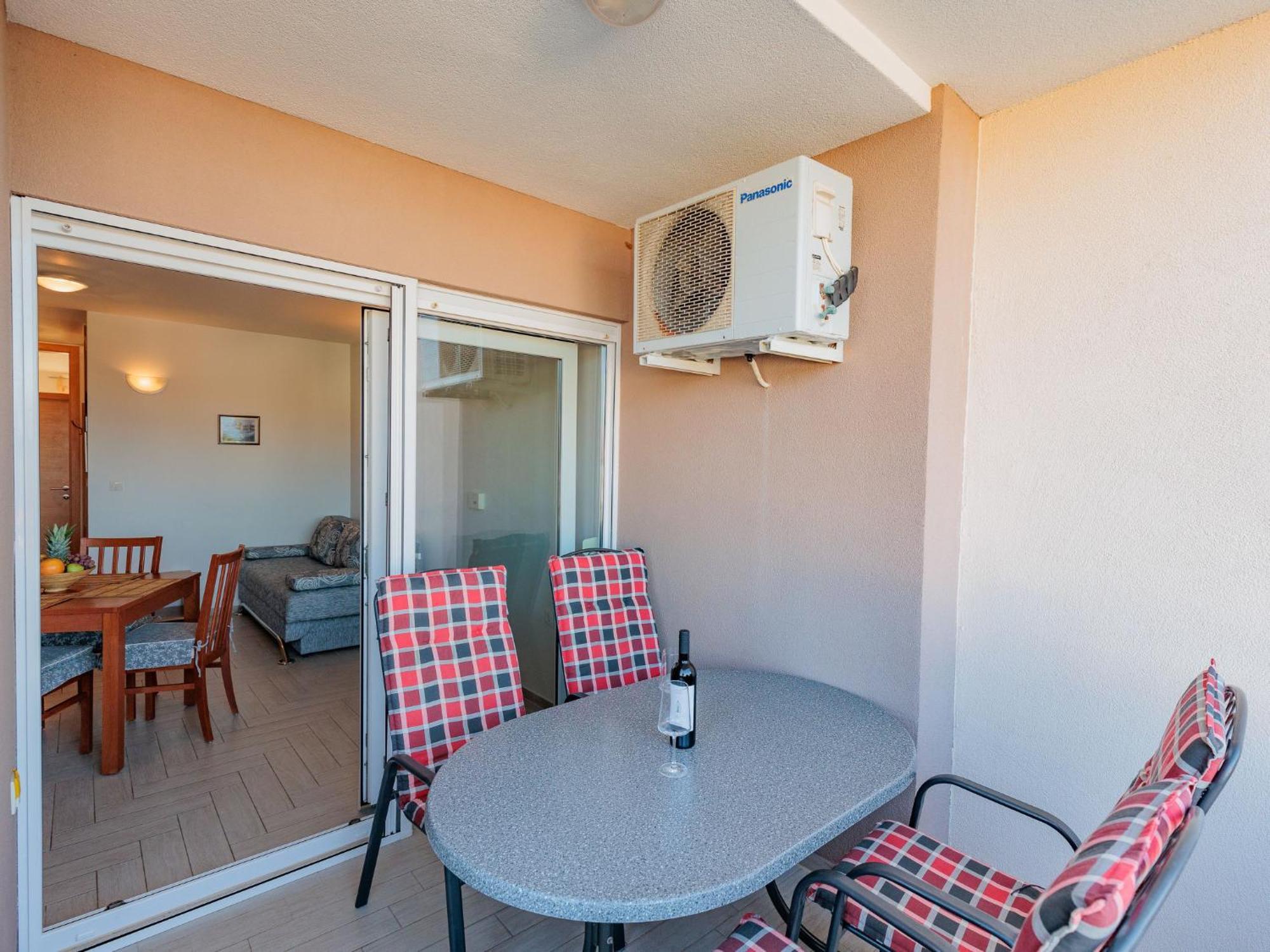 Apartment Mlasina-4 By Interhome نين المظهر الخارجي الصورة